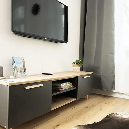 Wohlfuehl-Oase Mitten In Der Stadt - Garten, Grill, Netflix Und Drucker Leipzig Exterior photo