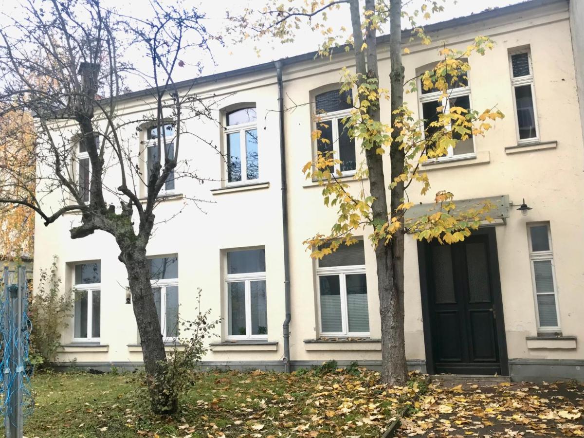 Wohlfuehl-oase Mitten In Der Stadt - Garten, Grill, Netflix Und Drucker Apartment *